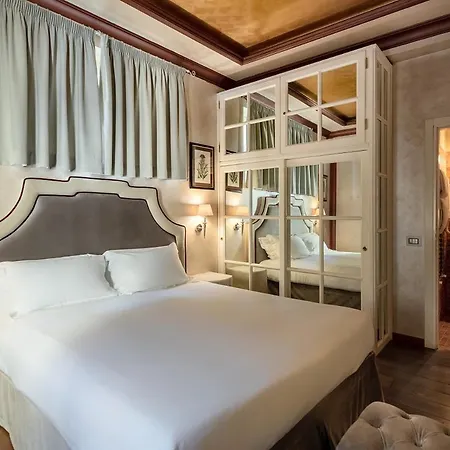 Alojamento de Acomodação e Pequeno-almoço Residenza Gambrinus 3*