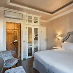 Residenza Gambrinus 4*