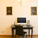 Bed and breakfast Residenza Gambrinus 4*