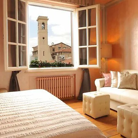 Residenza Gambrinus Floransa