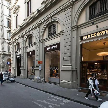 Residenza Gambrinus Floransa